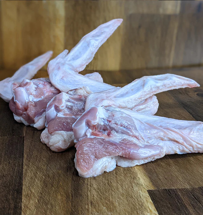Meaty raw duck wings for raw feeding dogs, puppies and cats.