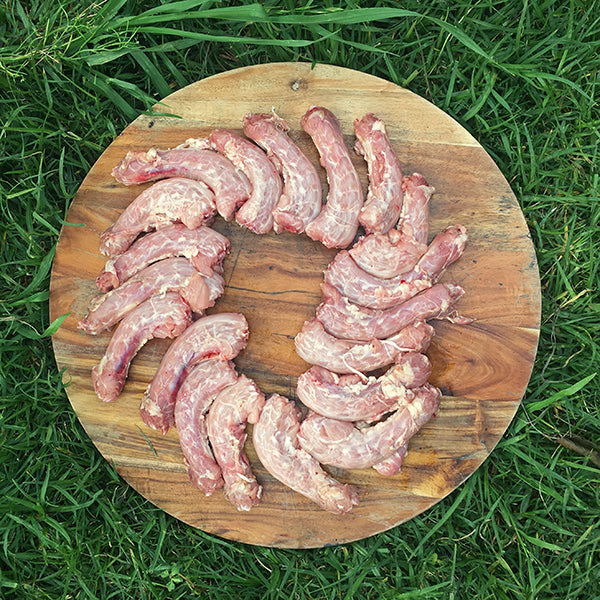 Organic free ranged chicken necks for raw feeding dogs. We're located in South West Sydney, open 7 days a week and we do home delivery of all raw food for dogs and cats.